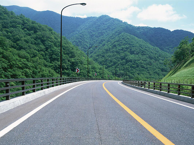 重庆市粱平至长寿高速公路项目